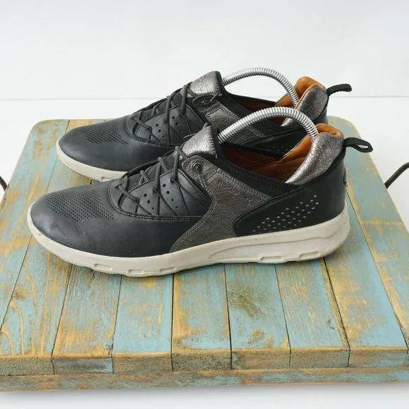 Rockport lets 2025 walk bungee